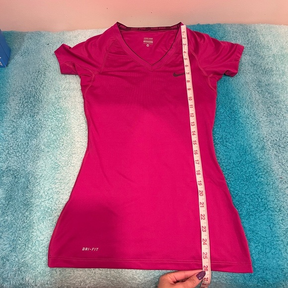 🔥Nike Pro T shirt🔥 - Picture 3 of 5